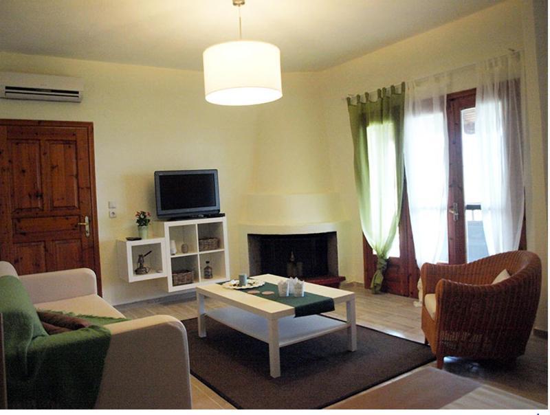 Filippos Resort By The Sea Вурвуру Номер фото